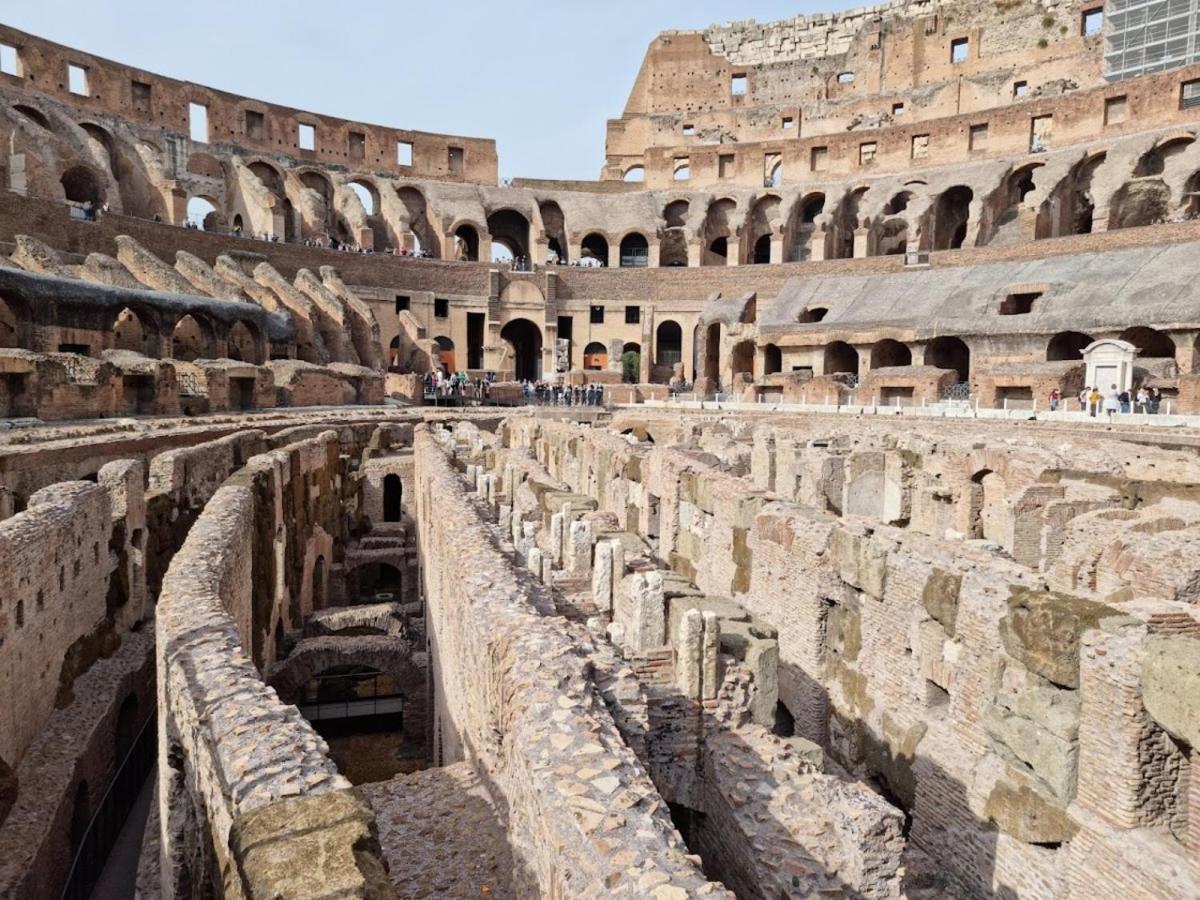 Vacanze Romane Colosseo Apartment 外观 照片