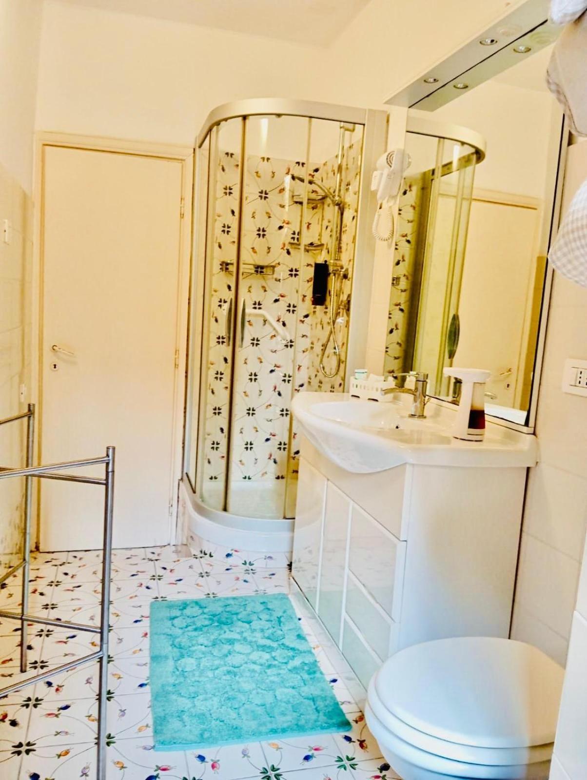Vacanze Romane Colosseo Apartment 外观 照片